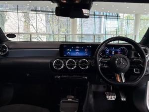 Mercedes-Benz A-Class A200 sedan Progressive - Image 11