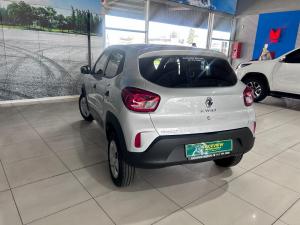 Renault Kwid 1.0 Evolution - Image 4