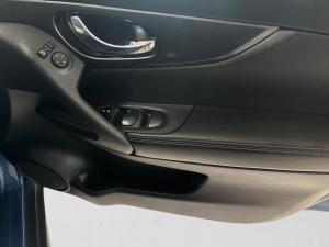 Nissan X-Trail 2.5 4x4 Acenta Tech - Image 14
