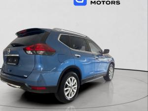 Nissan X-Trail 2.5 4x4 Acenta Tech - Image 7
