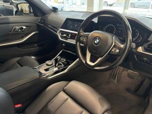 BMW 3 Series 318i Sport Line - Image 14