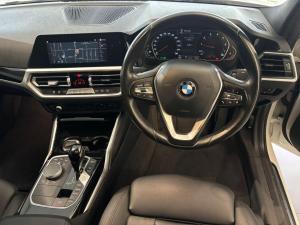 BMW 3 Series 318i Sport Line - Image 16