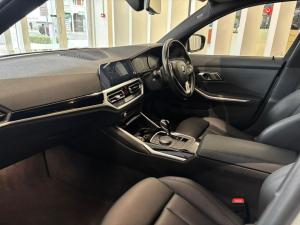 BMW 3 Series 318i Sport Line - Image 24