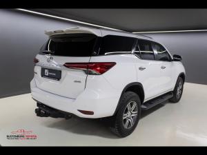 Toyota Fortuner 2.4GD-6 4x4 - Image 2