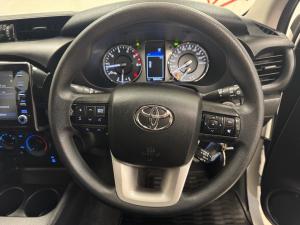 Toyota Hilux 2.4GD-6 single cab Raider auto - Image 8