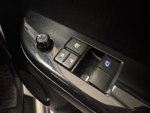 Toyota Hilux 2.4GD-6 single cab Raider auto - Image 18