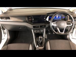 Volkswagen Polo hatch 1.0TSI Life manual - Image 6
