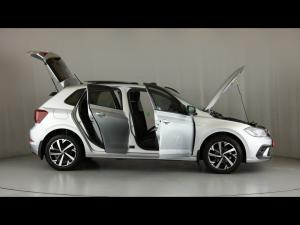 Volkswagen Polo hatch 1.0TSI Life manual - Image 30