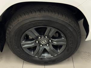 Toyota Hilux 2.4GD-6 single cab Raider auto - Image 17