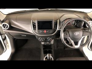 Toyota Vitz 1.0 XR auto - Image 6