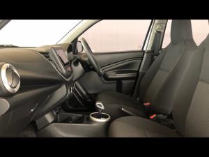 Toyota Vitz 1.0 XR auto - Image 7