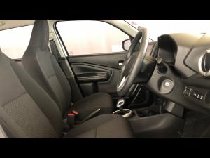 Toyota Vitz 1.0 XR auto - Image 10