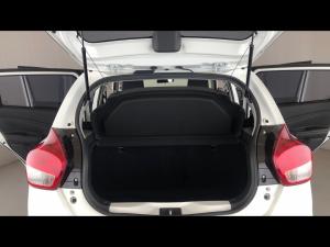 Toyota Vitz 1.0 XR auto - Image 13