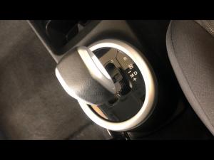 Toyota Vitz 1.0 XR auto - Image 15
