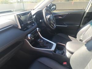 Toyota RAV4 2.0 VX - Image 7