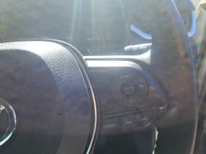 Toyota RAV4 2.0 VX - Image 10