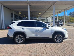 Toyota RAV4 2.0 VX - Image 3
