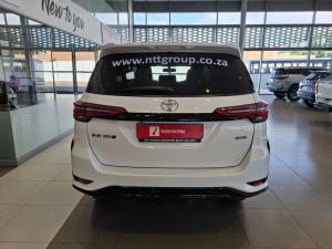 Toyota Fortuner 2.8GD-6 4X4 automatic - Image 5
