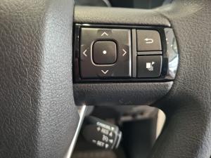 Toyota Hilux 2.4 GD-6 Raider 4X4S/C - Image 10