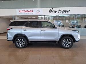 Toyota Fortuner 2.4GD-6 4X4 automatic - Image 3
