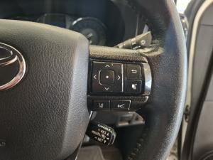 Toyota Hilux 2.8 GD-6 RB Legend 4X4 automaticD/C - Image 10