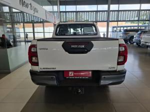 Toyota Hilux 2.8 GD-6 RB Legend 4X4 automaticD/C - Image 5