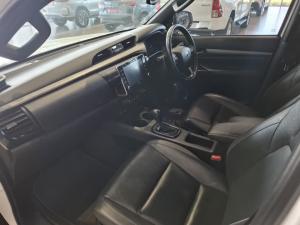 Toyota Hilux 2.8 GD-6 RB Legend 4X4 automaticD/C - Image 7