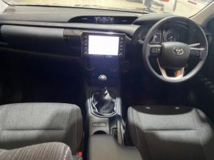 Toyota Hilux 2.4 GD-6 RB RaiderE/CAB - Image 6