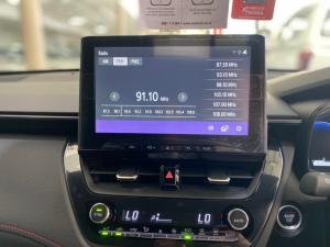 Toyota Corolla Cross 1.8 GR-S Hybrid - Image 12