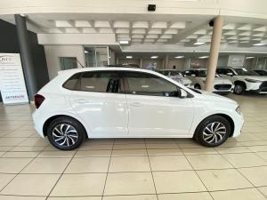 Volkswagen Polo 1.0 TSI Life - Image 3