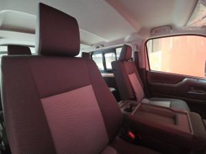 Toyota Quantum 2.8 LWB CrewcabP/V - Image 9