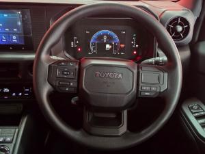 Toyota L/CRUISER FJ 2.7 GX automatic - Image 8