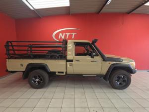 Toyota Land Cruiser 79 4.5DD/C - Image 3
