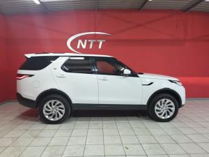 Land Rover Discovery 3.0 TD S - Image 3