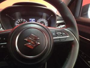 Suzuki Baleno 1.5 GLX - Image 10