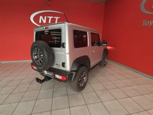 Suzuki Jimny 1.5 GLX - Image 2