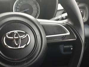 Toyota Corolla Cross 1.8 XR - Image 10