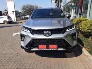 Toyota Fortuner 2.8GD-6 4X4 automatic - Image 4