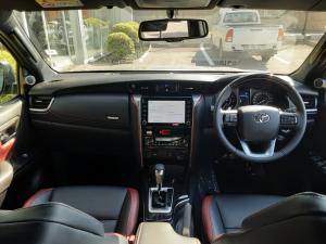 Toyota Fortuner 2.8GD-6 4X4 automatic - Image 6