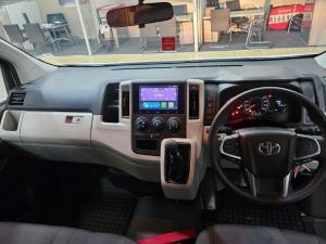 Toyota Quantum 2.8 LWBP/V - Image 6