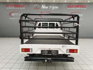 Toyota Hilux 2.4 GD Single Cab F/DECK - Image 5