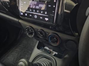 Toyota Hilux 2.4 GD Single Cab F/DECK - Image 10