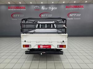 Toyota Hilux 2.4 GD Single Cab F/DECK - Image 5