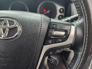 Toyota Land Cruiser 200 V8 4.5D VX-R automatic - Image 10