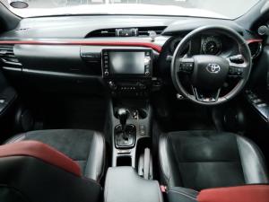 Toyota Hilux 2.8 GD-6 GR-S 4X4 automaticD/C - Image 6