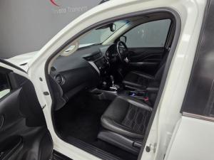 Nissan Navara 2.5DDTI PRO-4X 4X4 automatic D/C - Image 7
