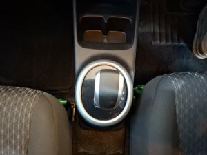 Toyota Vitz 1.0 XR AMT - Image 10