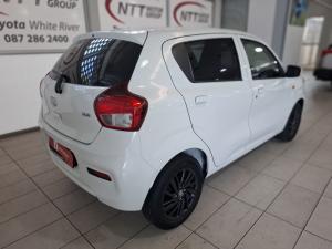 Toyota Vitz 1.0 XR AMT - Image 2