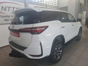 Toyota Fortuner 2.4GD-6 Raised Body automatic - Image 2