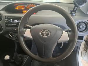 Toyota Etios 1.5 Xs/SPRINT 5-Door - Image 8